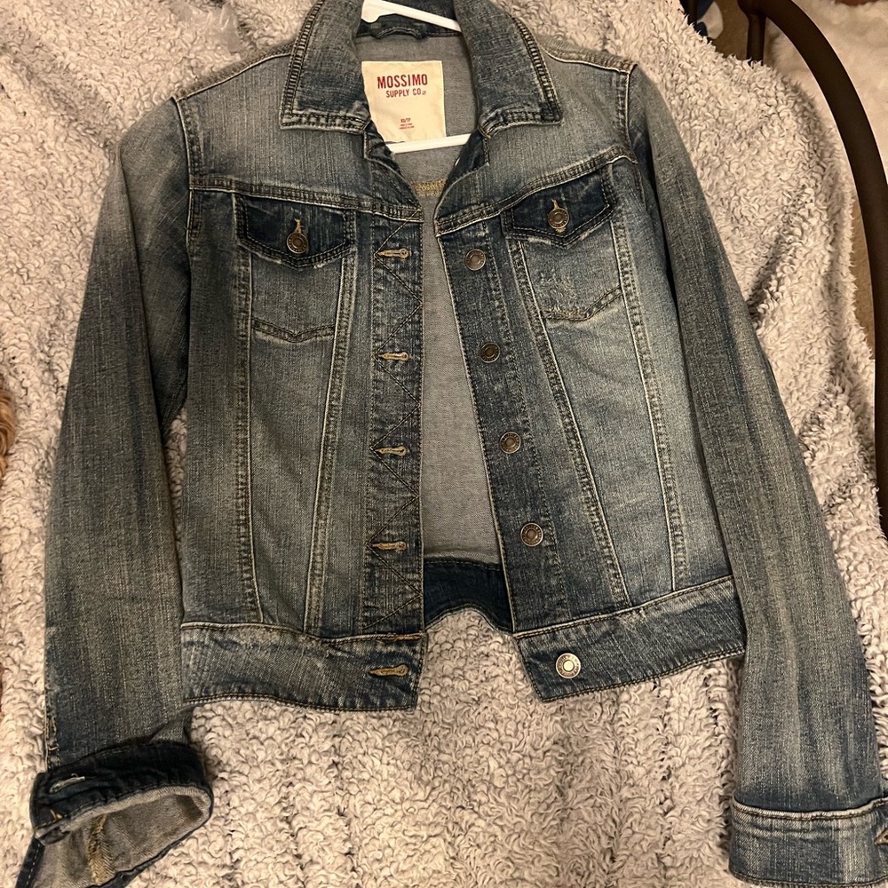 Women’s Jean Jacket